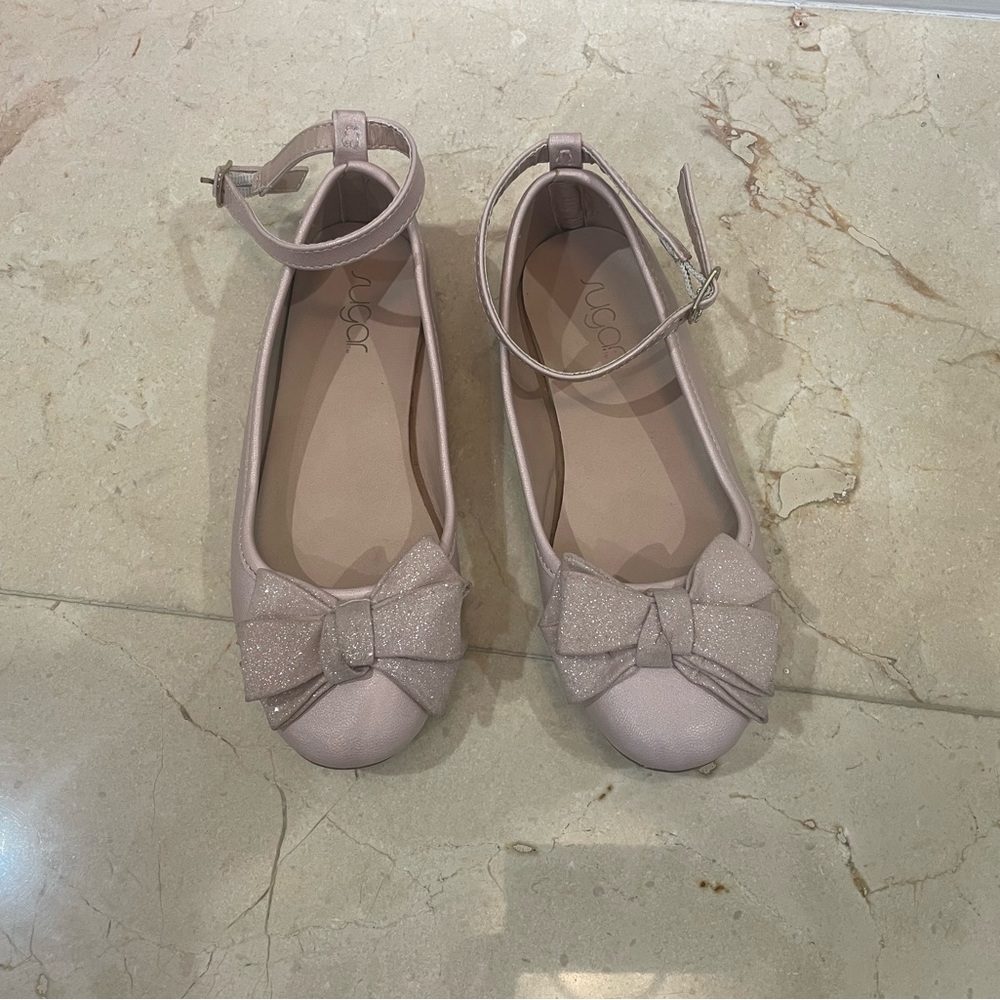 Girls pink Flats size 13